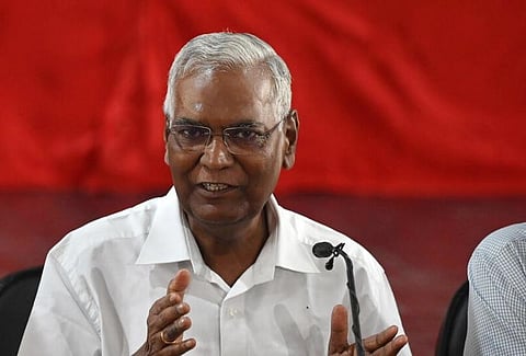 இந்திய கம்யூனிஸ்ட் கட்சியின் பொதுச் செயலாளர் டி.ராஜா டெல்லியில் செய்தியாளர்களைச் சந்தித்தார்.