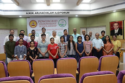 முன்னாள் மாணவர்கள், கார்ப்பரேட் மூலம் ஒரே ஆண்டில் ரூ.231 கோடி நிதி திரட்டிய சென்னை ஐஐடி