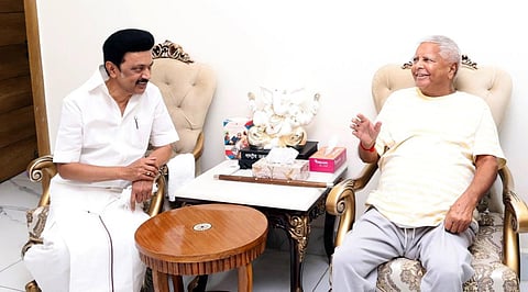 சமூக வலைதளங்களில் வைரலான ‘கோ பேக் ஸ்டாலின்’ - தமிழக முதல்வரின் பிஹார் பயணத்துக்கு எதிர்ப்பு