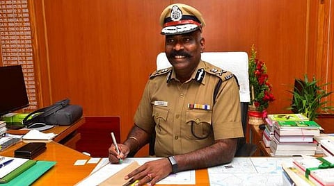 போலி பாஸ்போர்ட் முறைகேடு | ஏடிஜிபி டேவிட்சனிடம் விசாரணை நடத்த தமிழக அரசுக்கு மத்திய உள்துறை அமைச்சகம் உத்தரவு