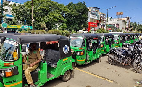 சென்னை மெட்ரோ சார்பில் மினி பஸ், ஆட்டோ இணைப்பு சேவை தொடக்கம்