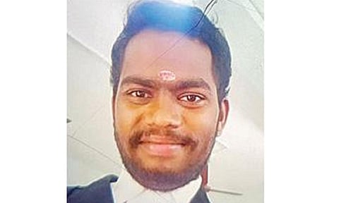 அசோக்குமார்