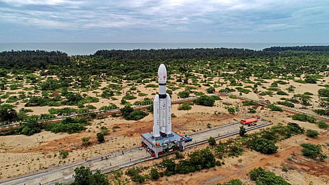 எல்விஎம்-3 ராக்கெட் மூலம் சந்திரயான்-3 விண்கலம்: ஜூலை 14-ல் விண்ணில் பாய்கிறது