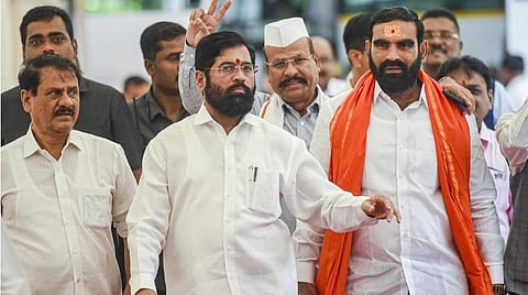 மகாராஷ்டிரா அரசியல் - ஏக்நாத் ஷிண்டே அணி கலக்கம்