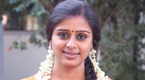 சென்னை மதுரவாயலில் சின்னத்திரை நடிகை வீட்டில் கொள்ளை