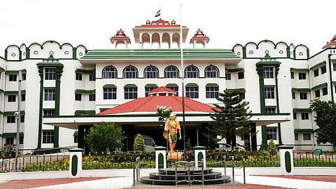 உயர் நீதிமன்றம், மதுரைக் கிளை.
