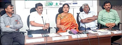 அக்ரி இன்டெக்ஸ் கண்காட்சி குறித்த பத்திரிகையாளர்கள் சந்திப்பில் பங்கேற்றவர்கள்.