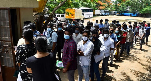 ஓட்டுநர் உரிம விண்ணப்பங்கள் அதிகமுள்ள ஆர்டிஓ அலுவலகம் சனிக்கிழமையும் செயல்படும்: போக்குவரத்துத் துறை அறிவிப்பு