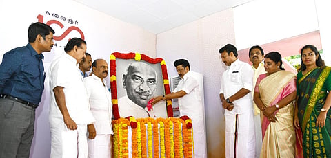  'வீட்டிற்கோர் புத்தகச்சாலை' என்பது மெய்ப்பட உழைப்போம்: முதல்வர் மு.க.ஸ்டாலின்