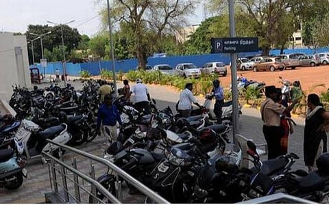 மெட்ரோ நிலைய பார்க்கிங் பகுதிகளில் சிசிடிவி கேமராக்கள் பொருத்த முடிவு