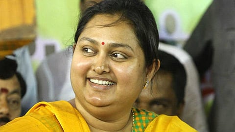 நடிகை விந்தியா குறித்து அவதூறு கருத்து: திமுக பேச்சாளர் மீது வழக்கு