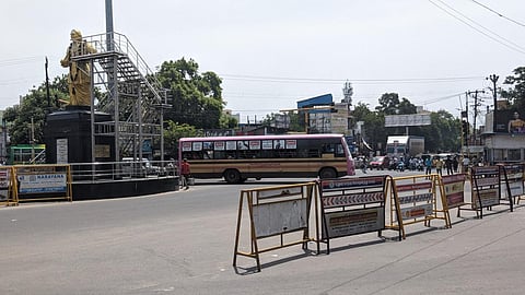 கோரிப்பாளையம் சிக்னலில் போக்குவரத்து மாற்றத்தால் நோயாளிகள், மருத்துவர்கள், பணியாளர்கள் அவதி