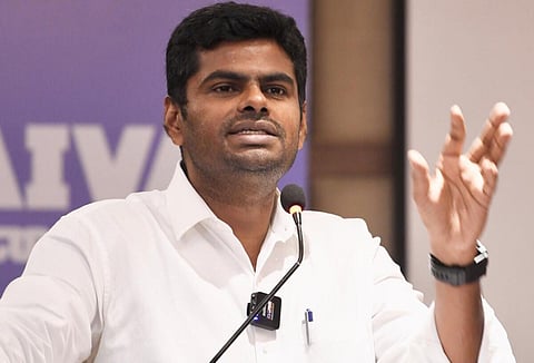“ஆளுநரிடம் நான் அளித்த இரும்புப் பெட்டியில் 6 அமைச்சர்களின் பினாமிகள் விவரம்” - அண்ணாமலை விவரிப்பு