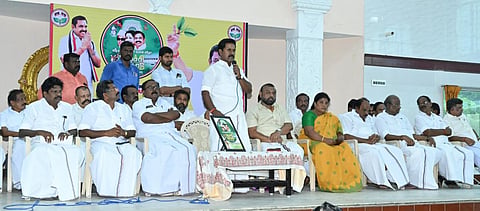 நிகழ்வில் பேசிய முன்னாள் அமைச்சர் காமராஜ்