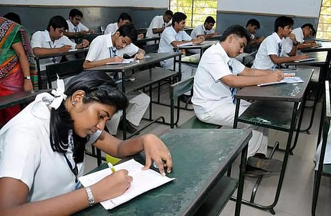 சிபிஎஸ்இ பிளஸ் 2 துணைத் தேர்வு முடிவு வெளியீடு