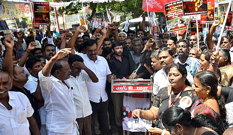 மணிப்பூரில் குடியரசுத் தலைவர் ஆட்சி கோரி மக்கள் நீதி மய்யம் ஆர்ப்பாட்டம்