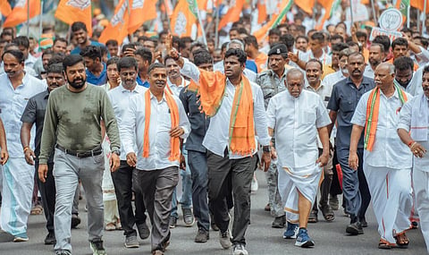 கேரளாவுக்கு தினமும் 600 டாரஸ் லாரிகளில் மனோதங்கராஜ் உதவியுடன் கனிம வளங்கள் கடத்தல்: அண்ணாமலை