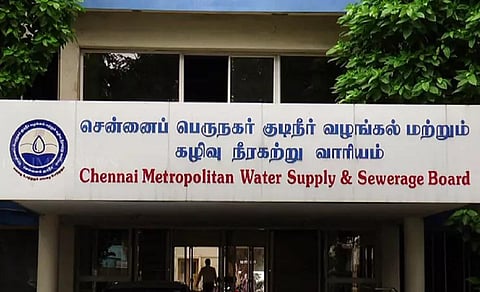 குடியிருப்புகள், வணிக கட்டிடங்களில் குடிநீர் அளவு மானி பொருத்த திட்டம்: தண்ணீர் வீணாவதைத் தடுக்க சென்னை குடிநீர் வாரியம் நடவடிக்கை