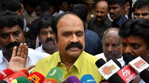 அதிமுக மாநாடு தொடர்பாக டிஜிபியிடம் புகழேந்தி புகார்
