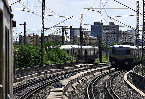 ஆக.27 முதல் வேளச்சேரி - கடற்கரை ரயில் சிந்தாதிரிப்பேட்டை வரை மட்டும் இயக்கப்படும் என அறிவிப்பு