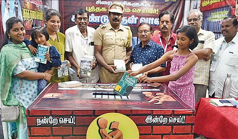 கைதிகளின் வாசிப்புத் திறனை மேம்படுத்தும் சிறை நூலகங்கள்!