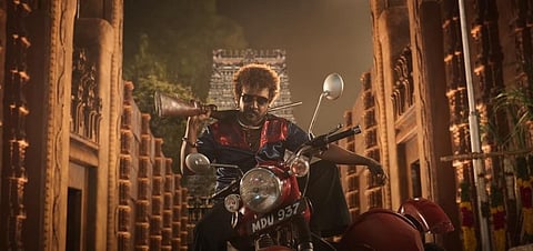 ஈர்க்கும் இசை, கார்த்திக் சுப்பராஜ் மேஜிக்... - ‘ஜிகர்தண்டா டபுள் எக்ஸ்’ டீசர் எப்படி?