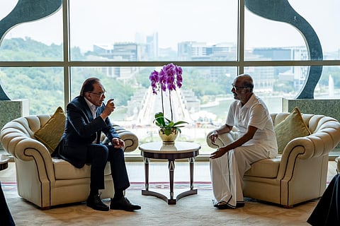 மலேசிய பிரதமருடன் நடிகர் ரஜினிகாந்த் சந்திப்பு