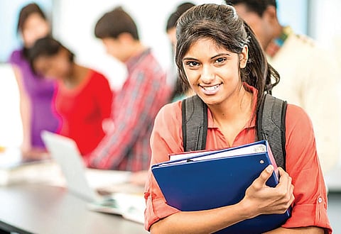 வெளிநாட்டில் கற்க இலவசப் பயிற்சி: தாட்கோ அறிவிப்பு