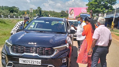 கேரளாவில் நிபா வைரஸ் பரவல் எதிரொலி: தேனி மாவட்ட எல்லையில் கண்காணிப்பு மும்முரம்