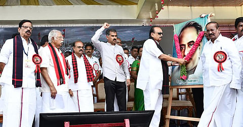 படம்: நா.தங்கரத்தினம்