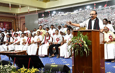 படம்: நா.தங்கரத்தினம்