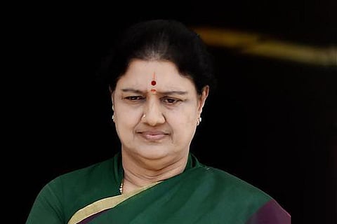 28 மாதங்களில் ரூ.2 லட்சம் கோடி கடன்: திமுக அரசு மீது சசிகலா விமர்சனம்