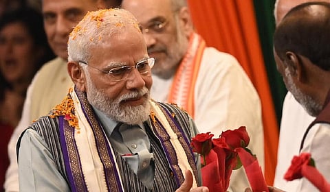 ரூ.13,000 கோடியில் பிரதமர் மோடி அறிவித்த பிஎம் விஸ்வகர்மா திட்டம் நாளை தொடக்கம்