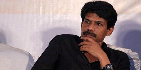 இன்ஸ்டாகிராமில் போலி கணக்கு: காவல் ஆணையர் அலுவலகத்தில் இயக்குநர் பாலா தரப்பு புகார்