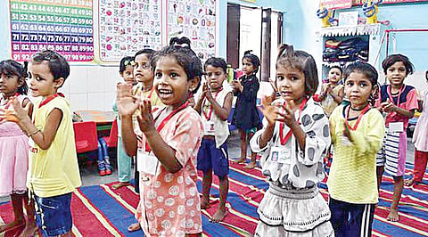 குழந்தைகள் உலகத்தை நேசிப்போம்...