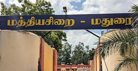 மதுரை மத்திய சிறையில் ஆயுள் கைதி தற்கொலை