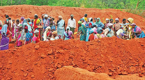 100 நாள் வேலை: பணியிடத்தில் ஆண் பணியாளர்களை தவிர்க்க கள்ளக்குறிச்சியில் திட்டம்?