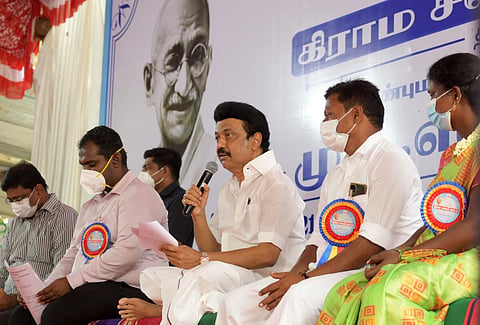 காந்தி ஜெயந்தியை முன்னிட்டு தமிழகம் முழுவதும் நாளை கிராம சபை கூட்டம்: முதல்வர் ஸ்டாலின் காணொலியில் உரையாற்றுகிறார்