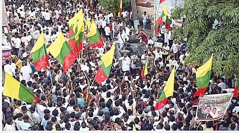 ஆளுநர் மாளிகை முற்றுகை: 870 பேர் மீது வழக்கு பதிவு
