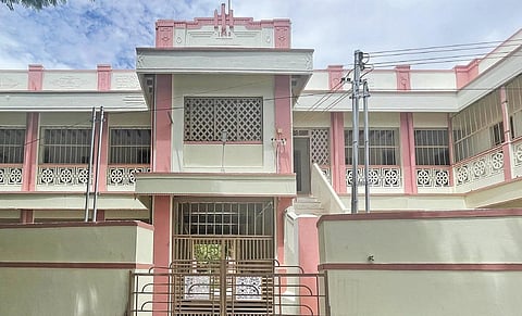 பழநியில் திறப்பு விழாவுக்கு காத்திருக்கும் மனநல காப்பகம்