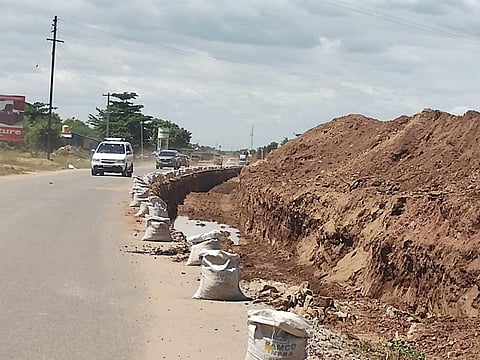 மதுரை - தென்காசி நான்கு வழிச் சாலை முழுமையாக போடப்படுமா? - பயணிகள் எதிர்பார்ப்பு