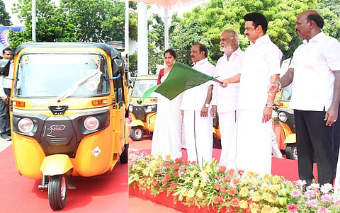 148 பெண்கள், 2 திருநங்கைகளுக்கு ரூ.1 லட்சம் மானியத்தில் ஆட்டோக்கள்: முதல்வர் ஸ்டாலின் வழங்கினார்