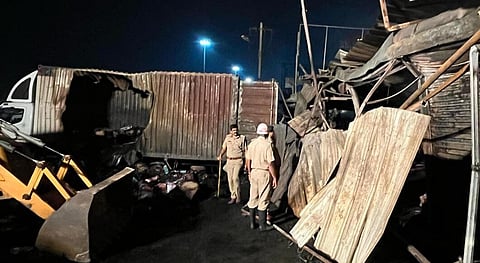 அத்திப்பள்ளி பட்டாசு கடை விபத்து | தலைவர்கள் இரங்கல்