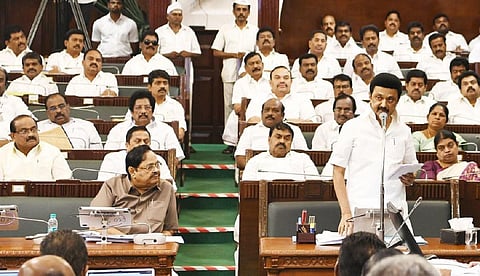 எம்எல்ஏக்கள் ஓய்வூதியம், வணிகவரி சமாதான் திட்டம் உள்ளிட்ட 7 மசோதாக்கள் பேரவையில் அறிமுகம்