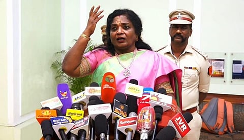 “சாதிய, பாலின ரீதியாக சந்திர பிரியங்கா குறிப்பிட்டது தவறு” - தமிழிசை ஆவேசம்
