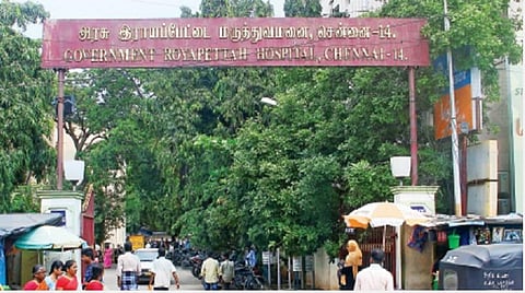 வலியால் அவதிப்பட்டவரின் வயிற்றில் 8 கிலோ கட்டி: அறுவை சிகிச்சை மூலம் அகற்றம்