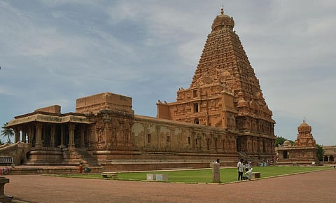 தஞ்சை பெரிய கோயிலில் அக். 24, 25-ல் ராஜராஜ சோழன் 1038-வது சதய விழா: தமிழக அரசு சார்பில் கொண்டாட்டம்