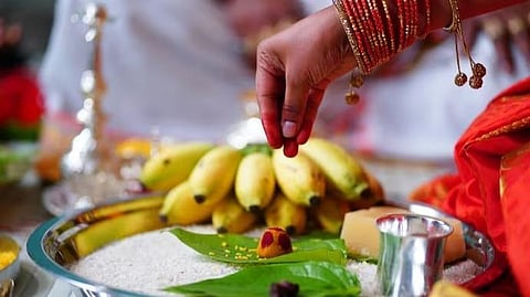 நலமும், வளமும் பெற்று மகிழ்ச்சியோடு கொண்டாடுவோம் - ஆயுத பூஜை, விஜயதசமிக்கு தலைவர்கள் வாழ்த்து