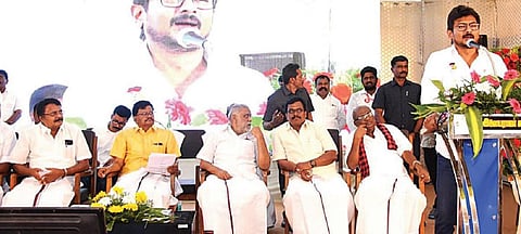 கம்பத்தில் நடந்த திமுக மூத்த தொண்டர்களுக்கு பொற்கிழி வழங்கும் நிகழ்ச்சியில் பேசிய அமைச்சர் உதயநிதி.