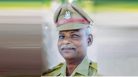 குணசேகரன்.